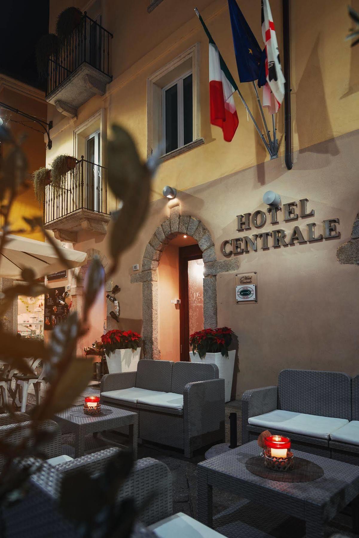 Hotel Centrale Olbia Exterior foto